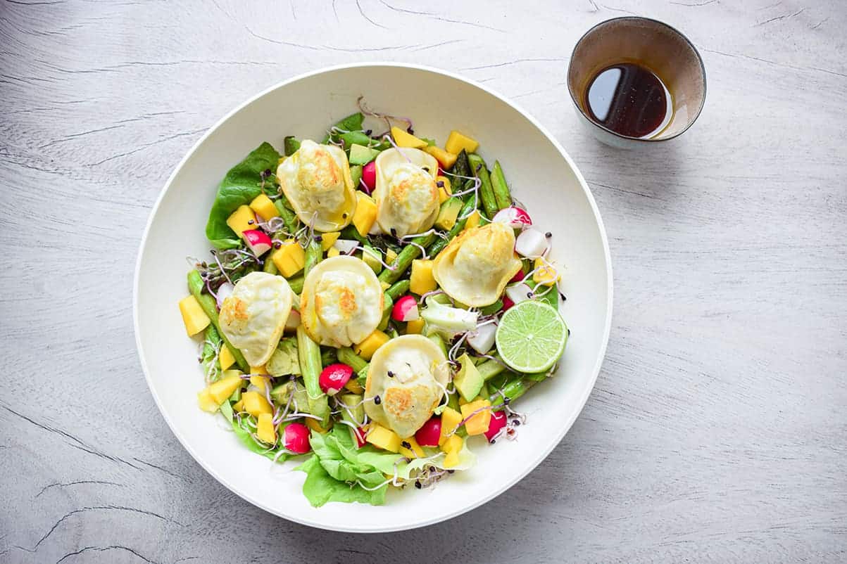 Spargelsalat mit Erdäpfel-Nudl